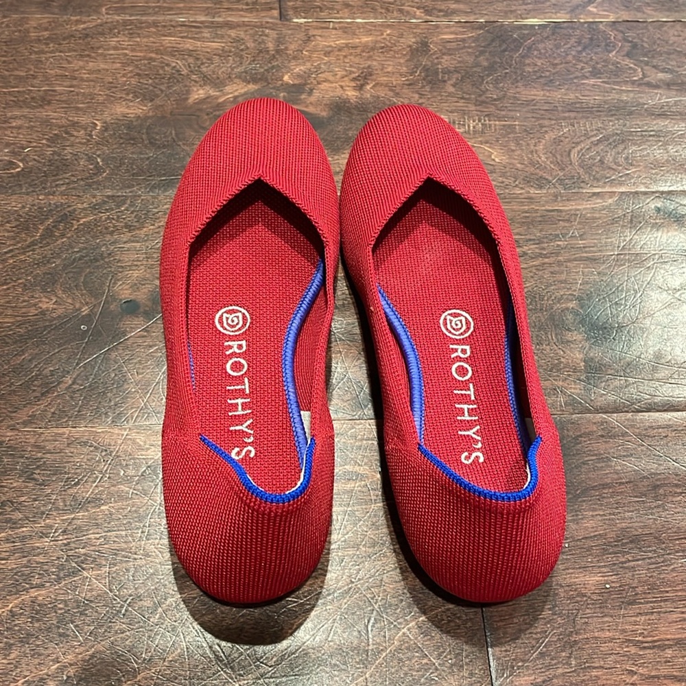 Rothy’s The flat (round toe)